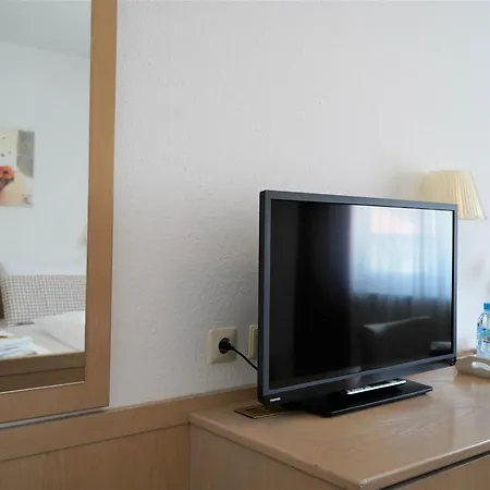 Alte Post Hotel Garni - Schallbach Bei Loerrach 3* Schallbach