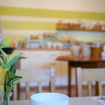 Alte Post Hotel Garni - Schallbach Bei Loerrach Ξενοδοχείο