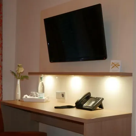 Alte Post Hotel Garni - Schallbach Bei Loerrach Schallbach